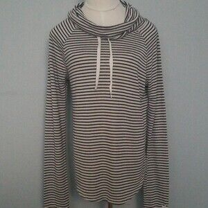 Hollister cowel neck long sleeve top size small